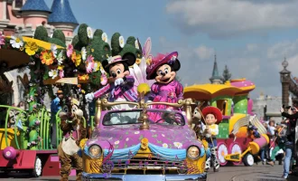 Disneyland & Paris