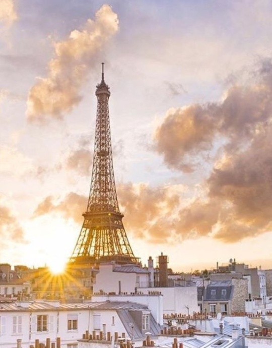 Express Benelux & Paris